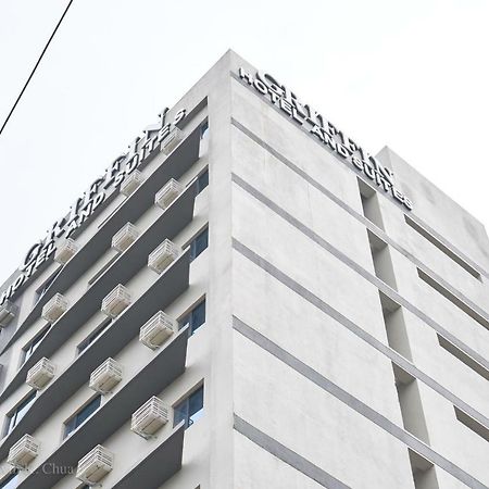 그리핀 호텔 앤 스위트 세부 외부 사진